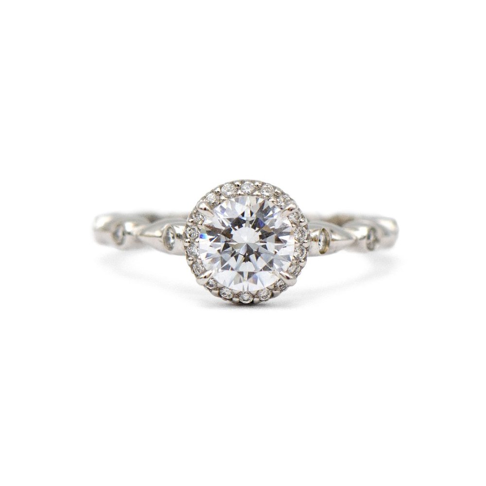 Ritani Round Halo Engagment Ring